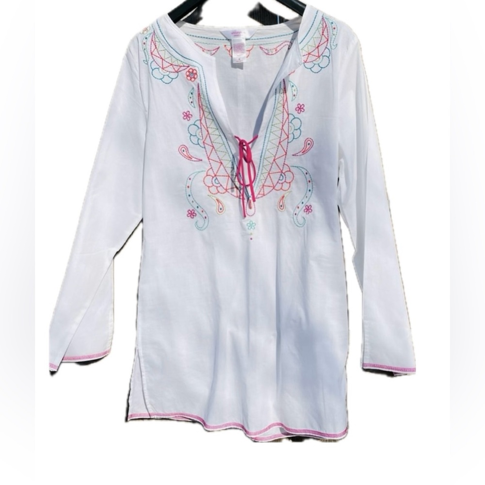 Women’s crisp white sleep shirt | medium